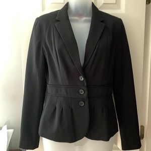 ELLE - Black Suit Jacket